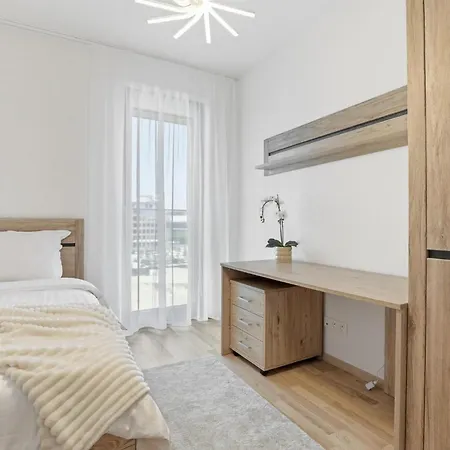 Apartment Modern 2-bedroom In Downtown *